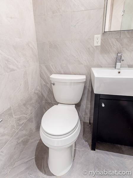 Bathroom 1 - Photo 4 of 4 Bathroom 1 - Photo 4 of 4