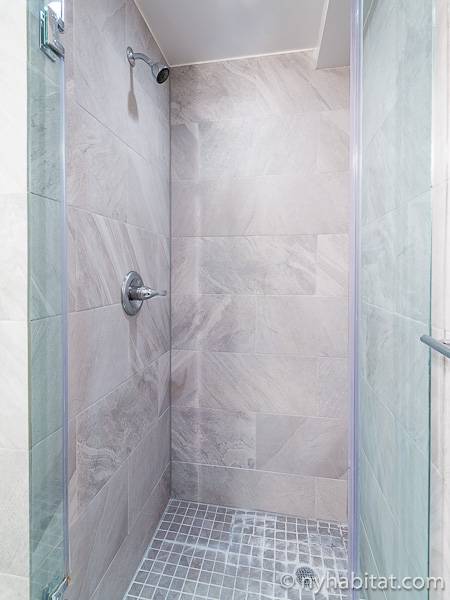 Bathroom 2 - Photo 3 of 4 Bathroom 2 - Photo 3 of 4