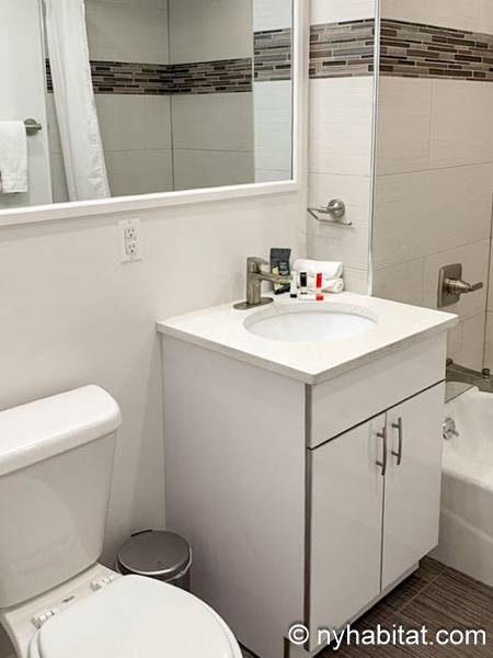 Ba&ntilde;o 2 - Photo 1 de 1