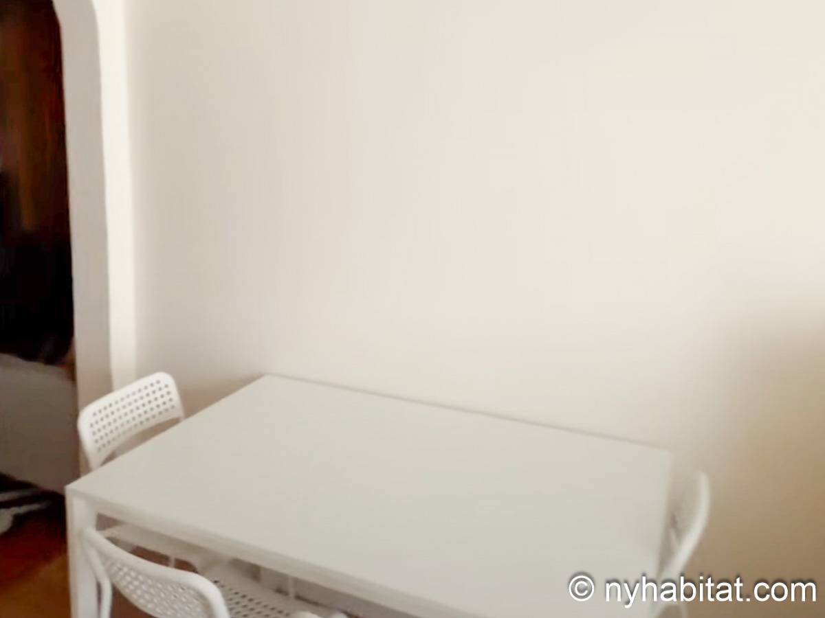 Kitchen - Photo 2 of 3