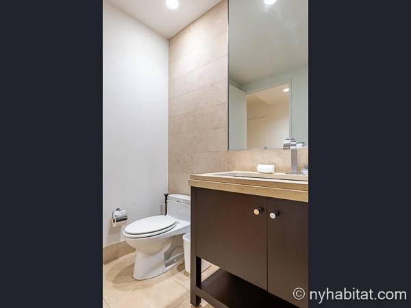 Baño - Photo 2 de 3