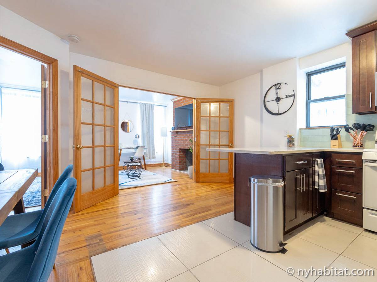 Kitchen - Photo 11 of 17