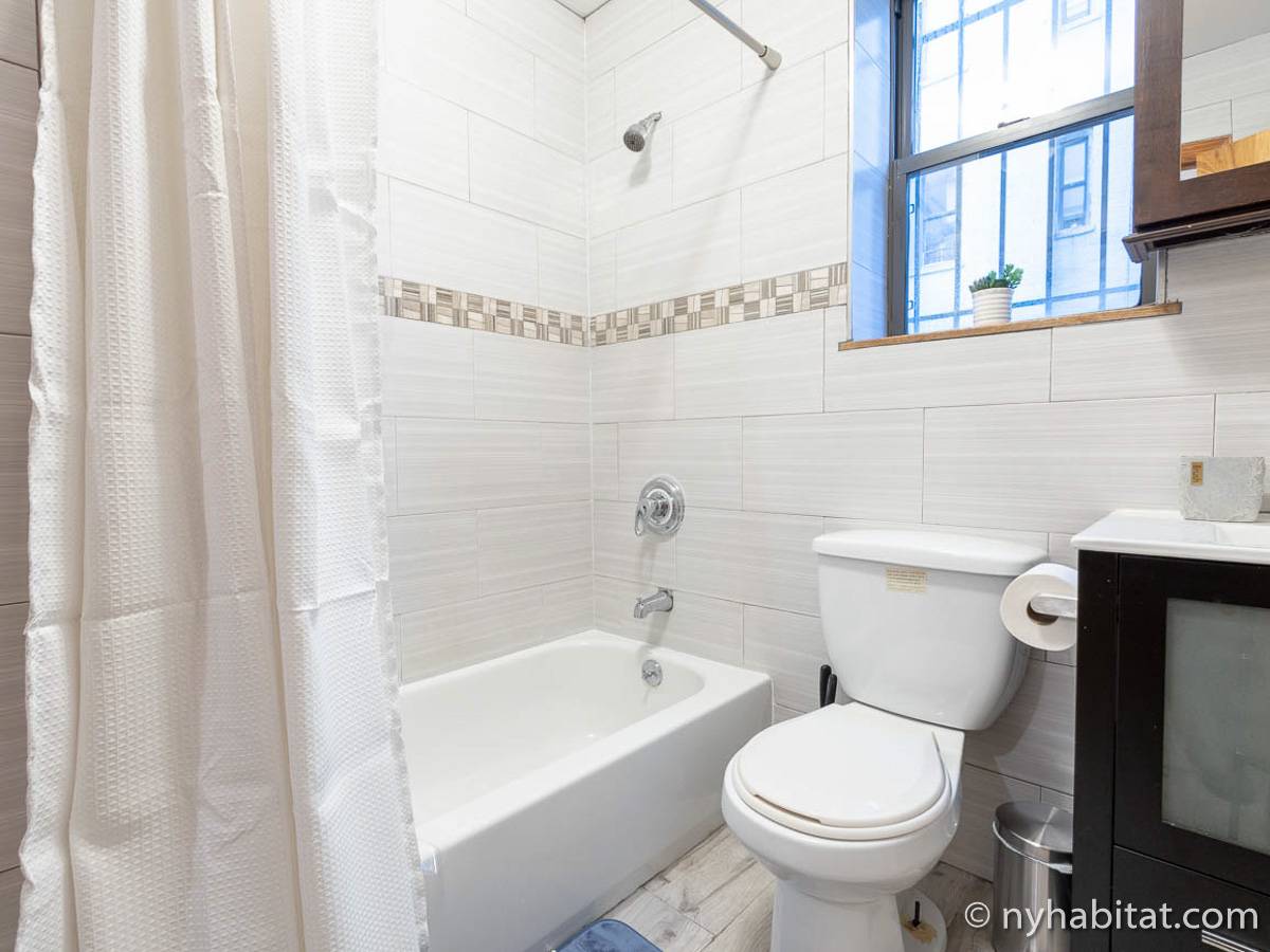 Bathroom - Photo 5 of 9