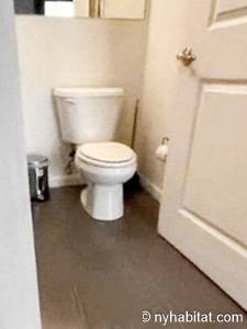 Ba&ntilde;o - Photo 2 de 2