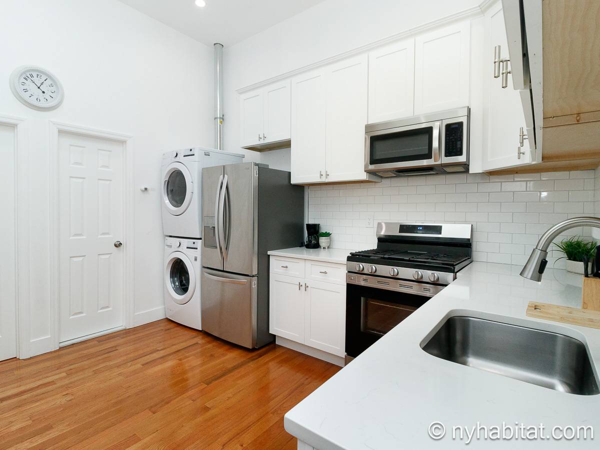 Kitchen - Photo 1 of 4