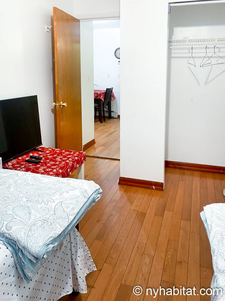 Schlafzimmer 1 - Photo 4 von 5