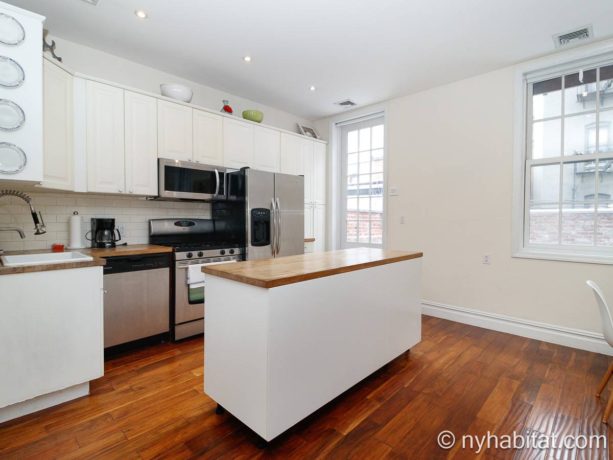 Kitchen - Photo 1 of 7