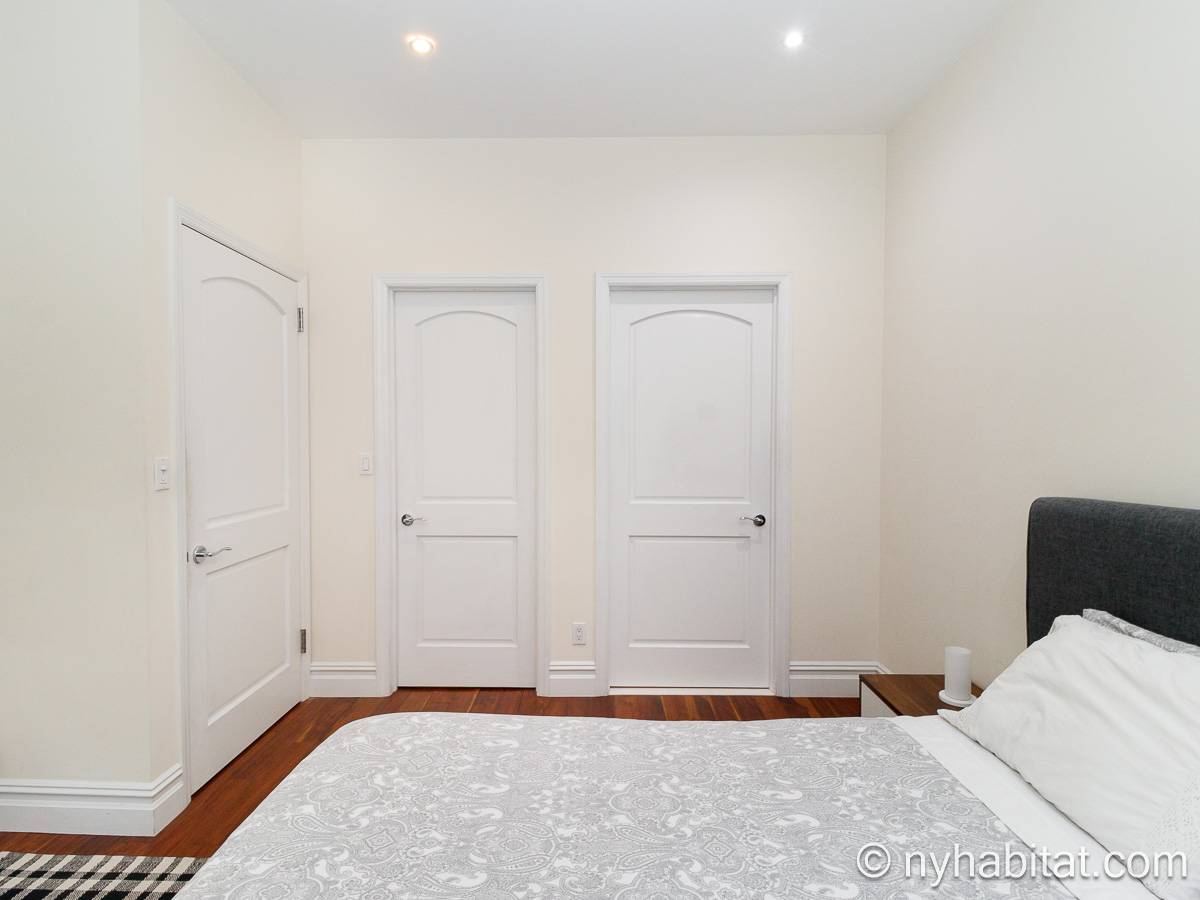 Bedroom 1 - Photo 6 of 9