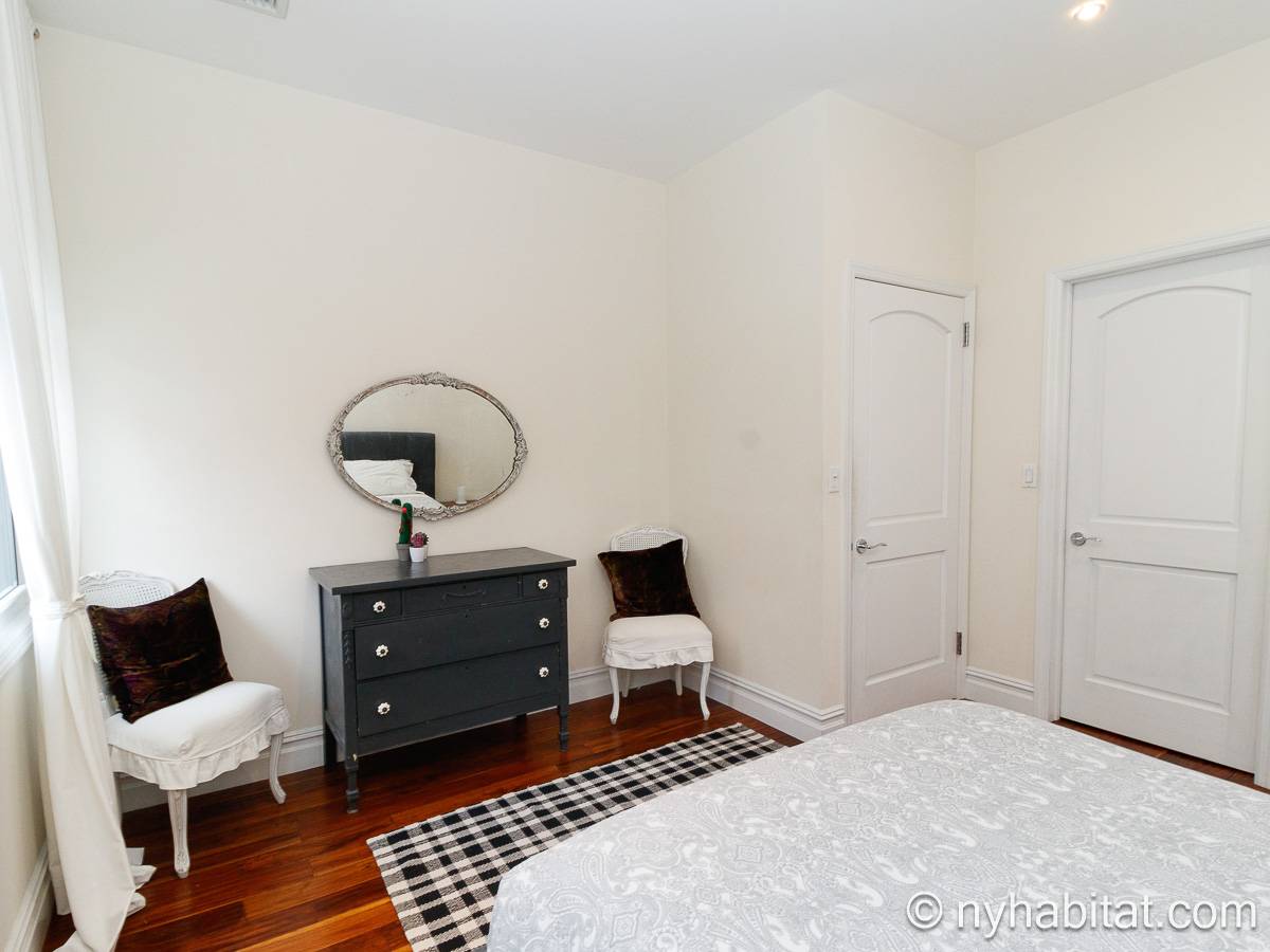 Bedroom 1 - Photo 7 of 9