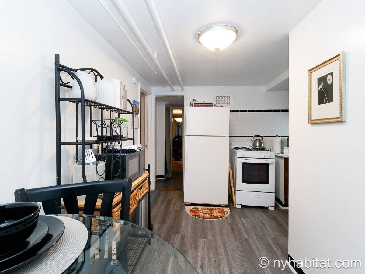 Kitchen - Photo 1 of 6 Kitchen - Photo 1 of 6