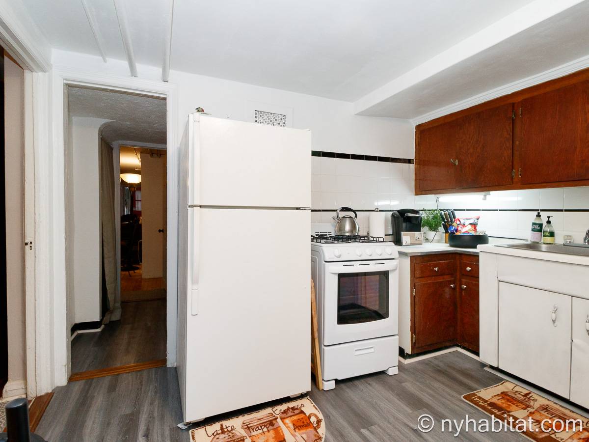 Kitchen - Photo 2 of 6 Kitchen - Photo 2 of 6