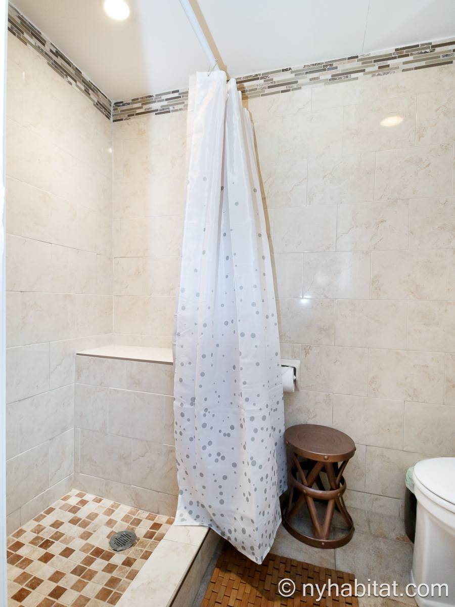 Bathroom - Photo 2 of 2 Bathroom - Photo 2 of 2