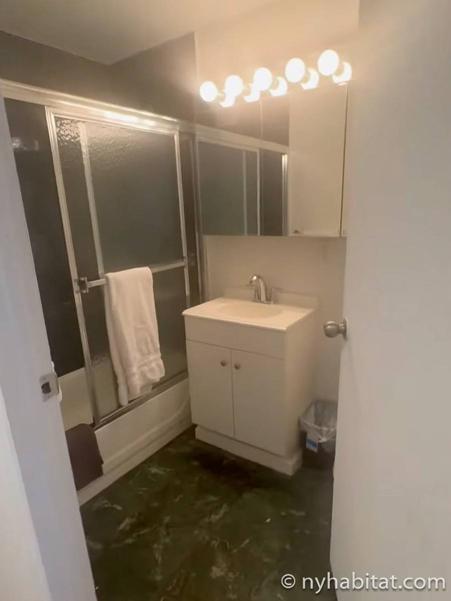 Ba&ntilde;o - Photo 1 de 1