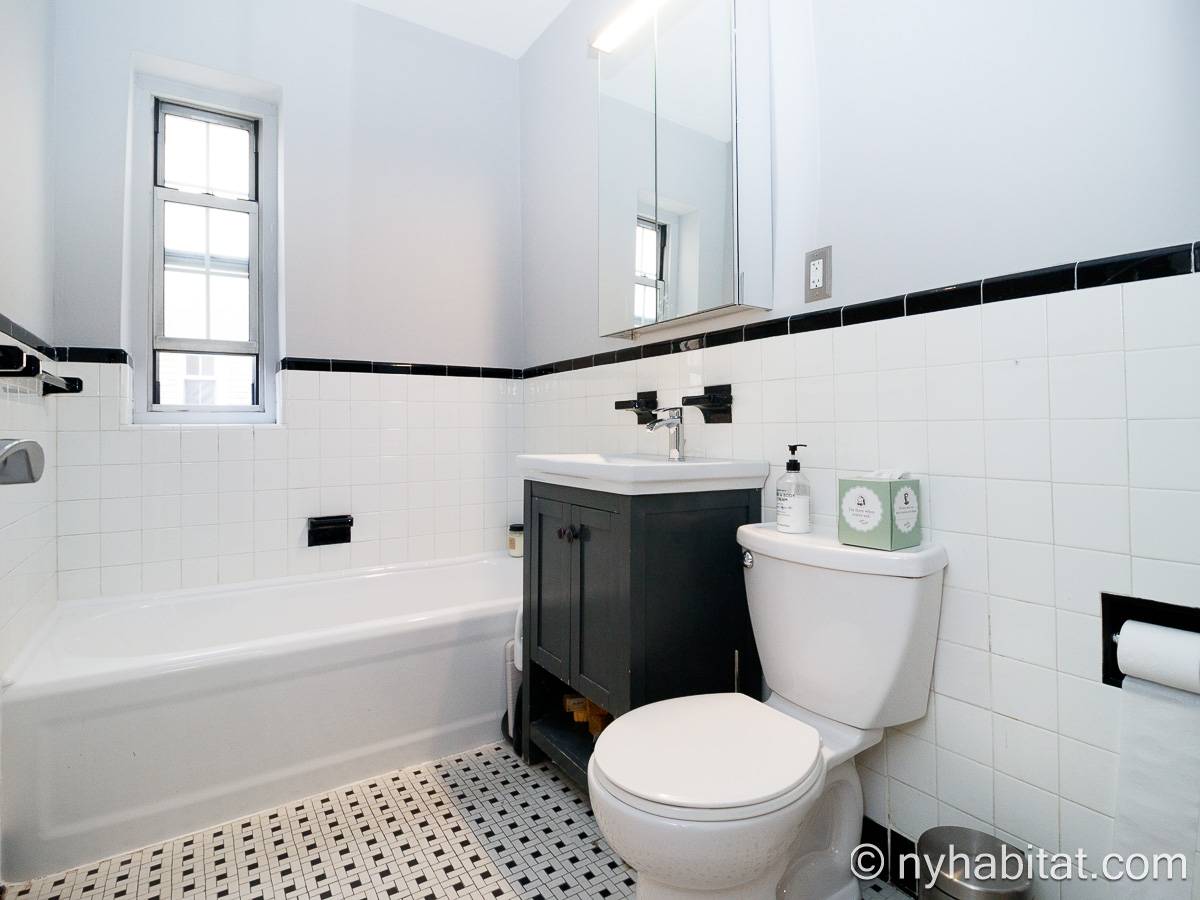 Baño - Photo 1 de 3