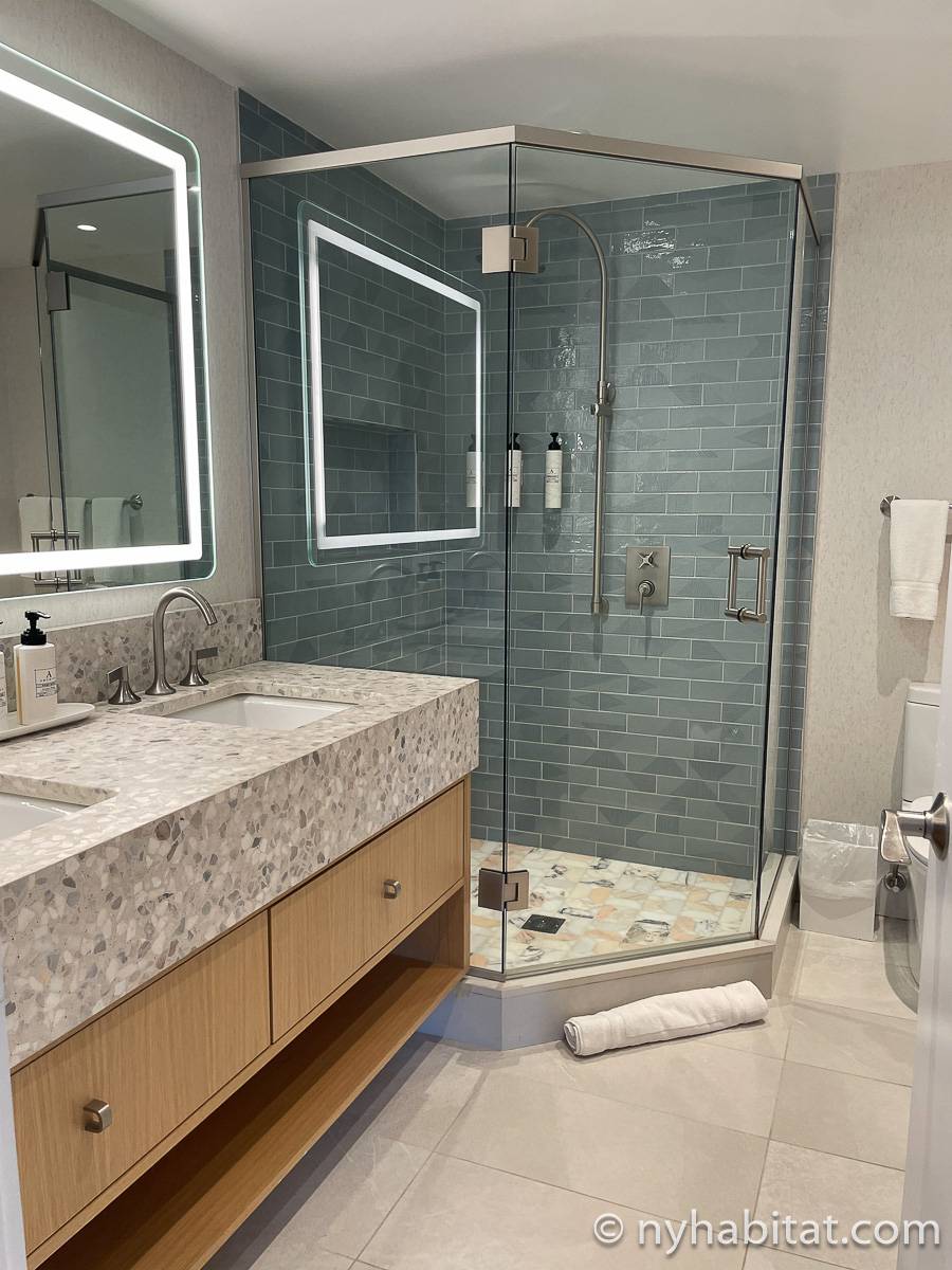 Badezimmer - Photo 1 von 2