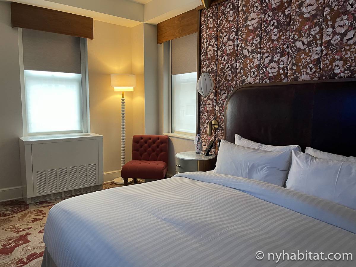 Bedroom - Photo 2 of 2