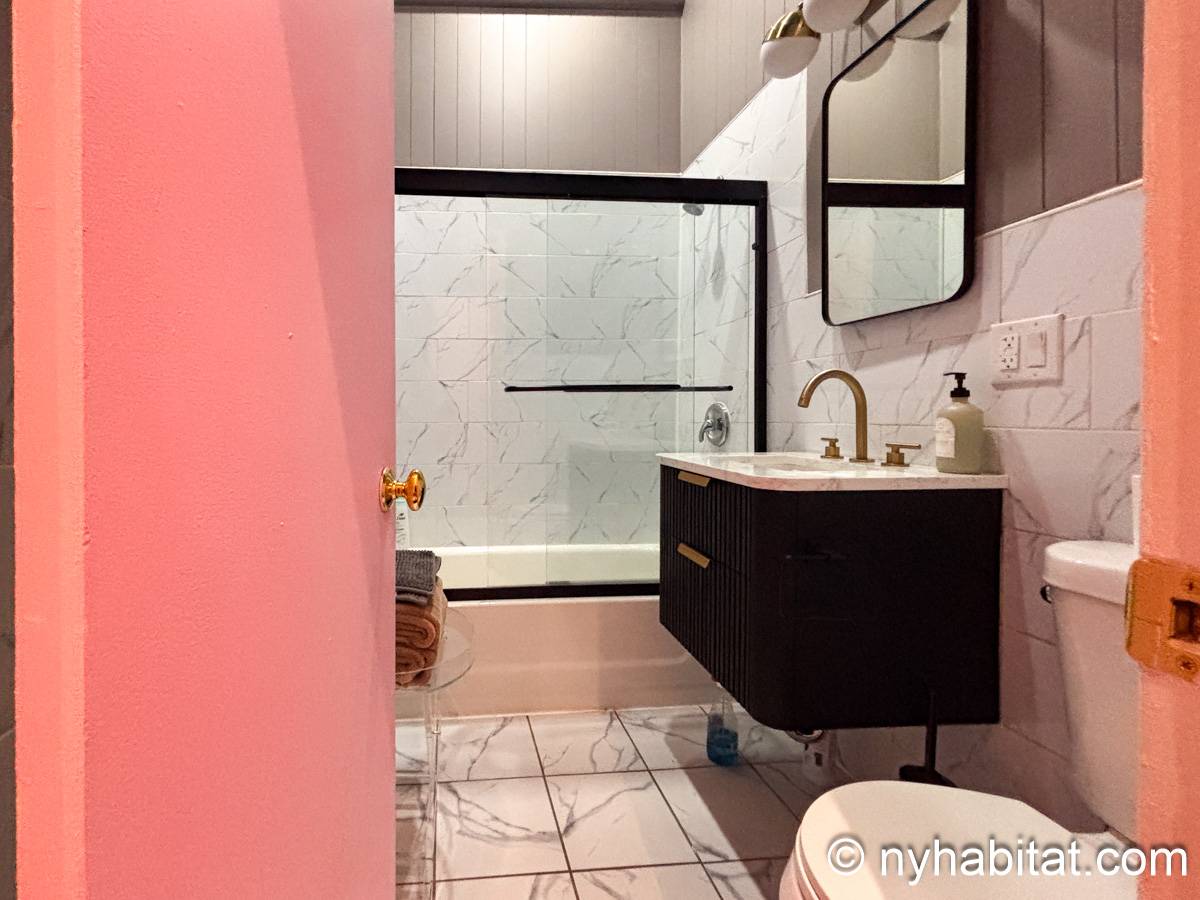 Ba&ntilde;o 1 - Photo 1 de 2