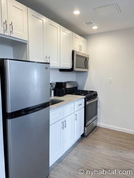 Kitchen - Photo 2 of 4