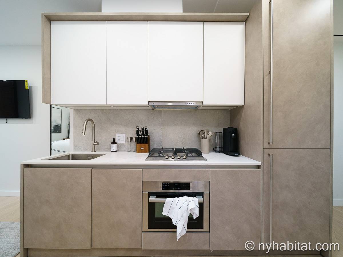 Kitchen - Photo 4 of 6 Kitchen - Photo 4 of 6