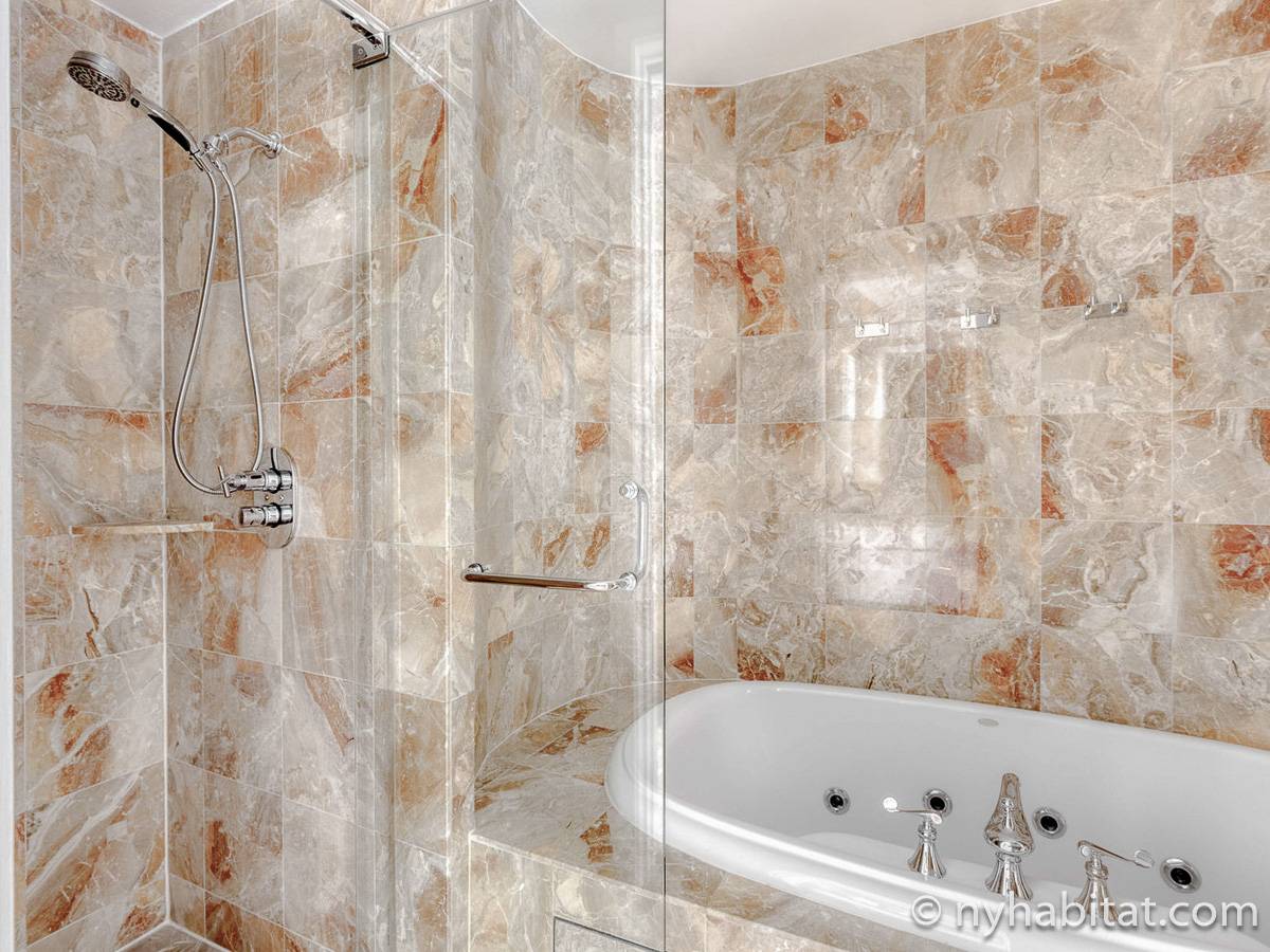 Salle de bain 2 - Photo 2 sur 2