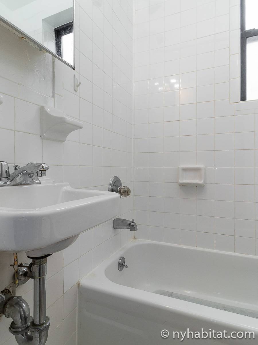 Baño - Photo 2 de 2