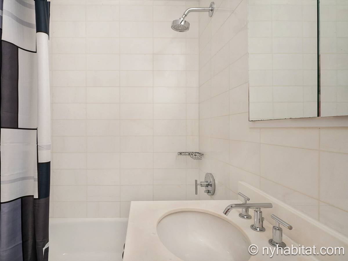 Baño - Photo 2 de 2