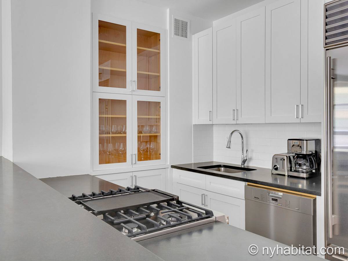Kitchen - Photo 1 of 2