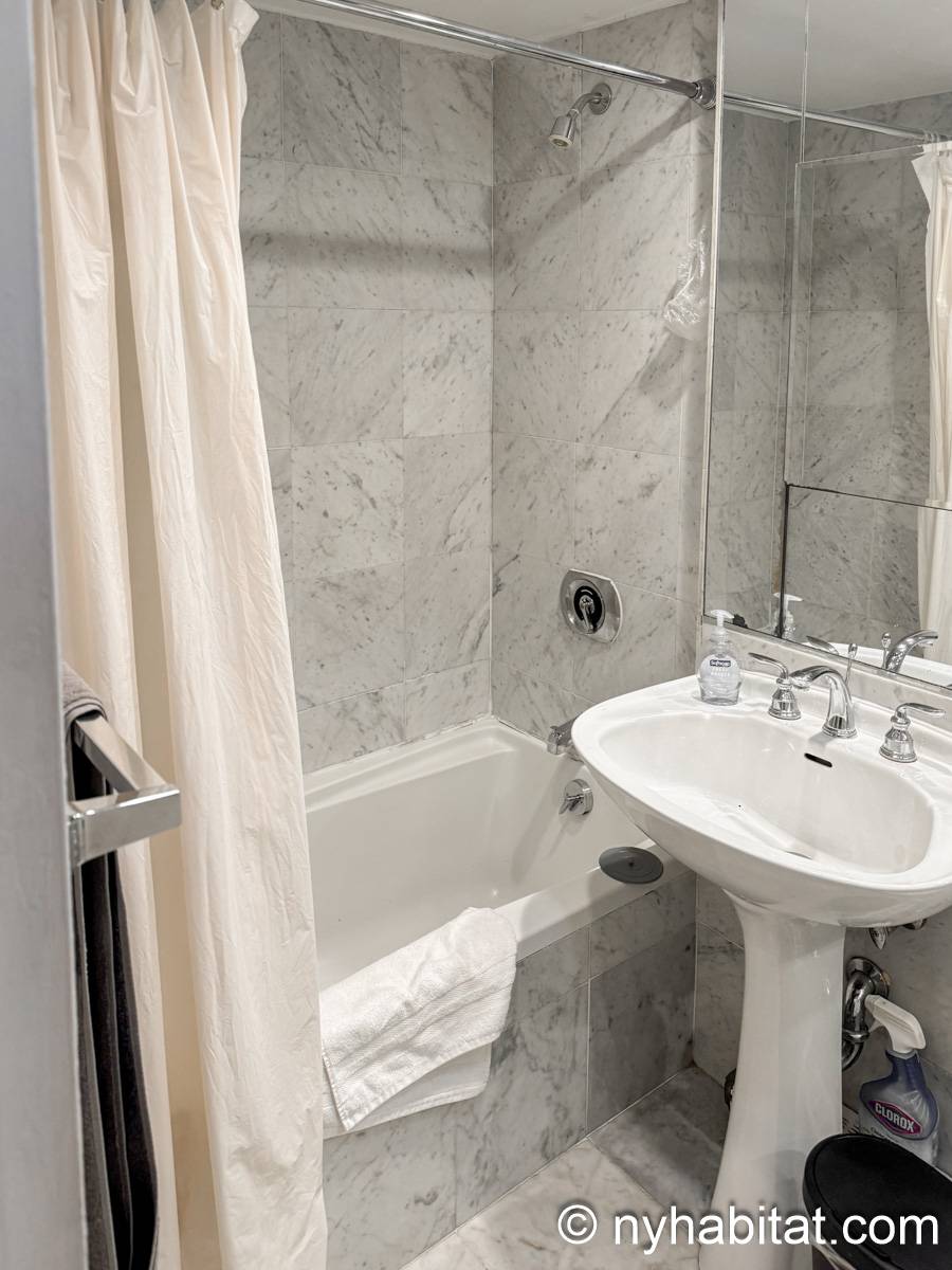 Baño - Photo 1 de 3