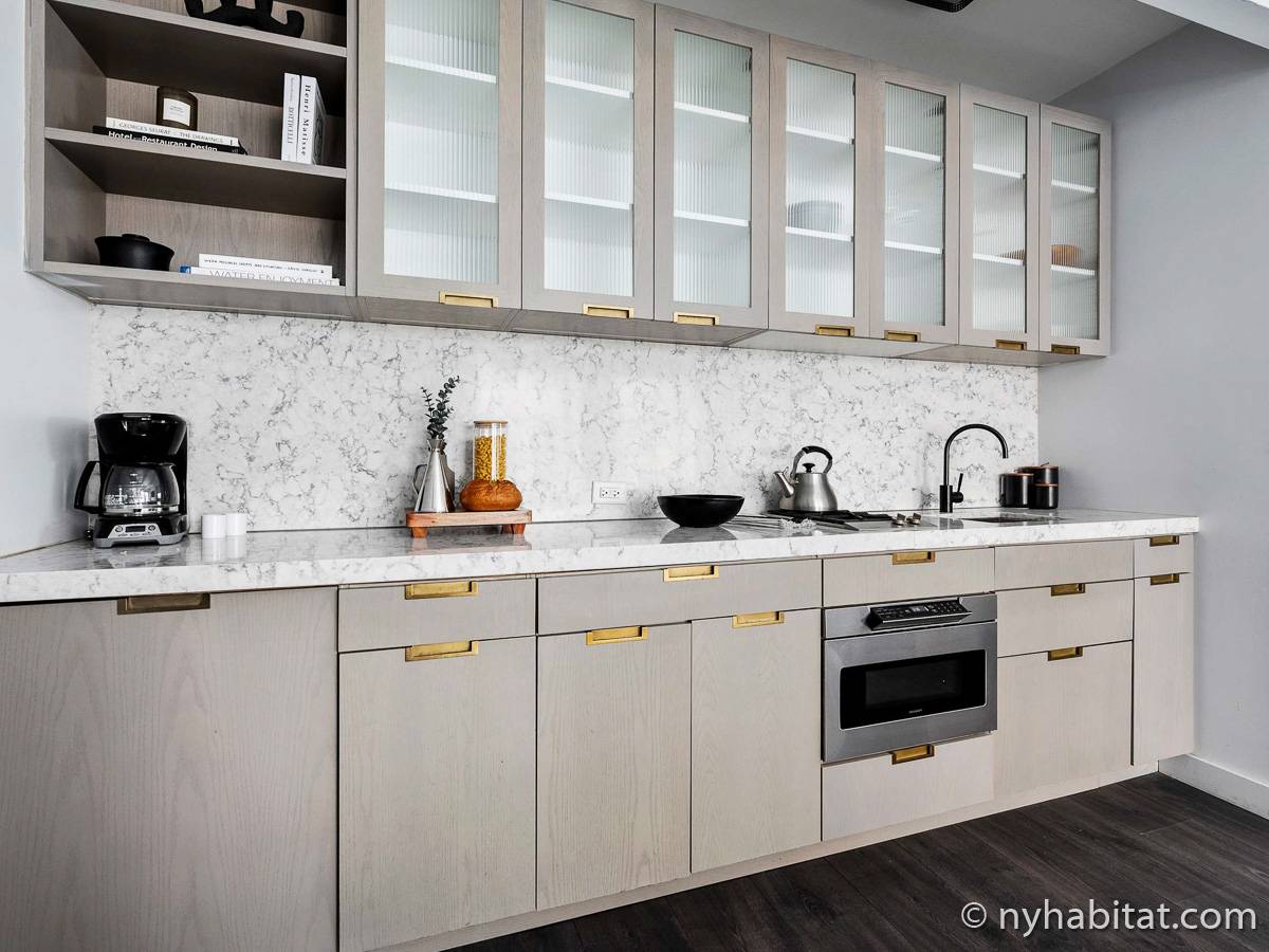 Kitchen - Photo 2 of 3