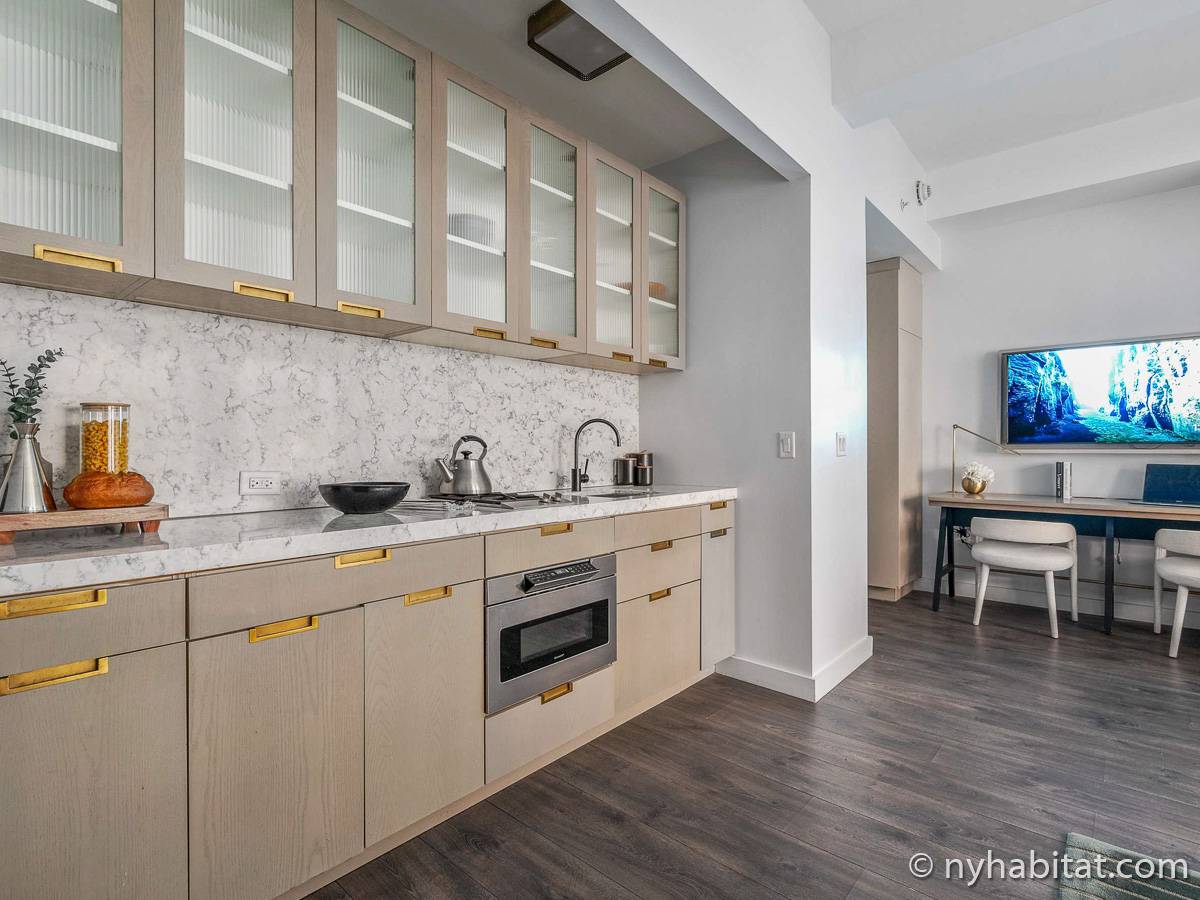 Kitchen - Photo 3 of 3