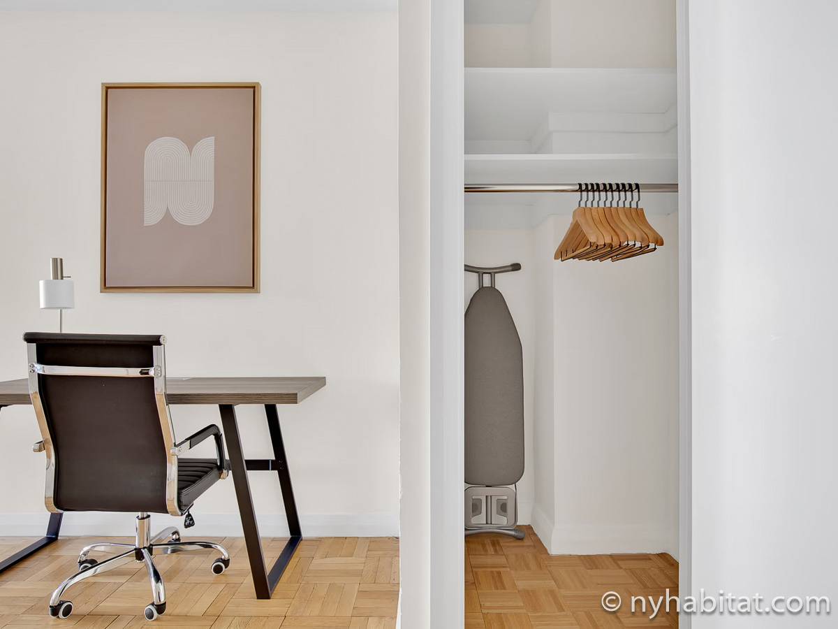 Wohnzimmer - Photo 7 von 7 Wohnzimmer - Photo 7 von 7