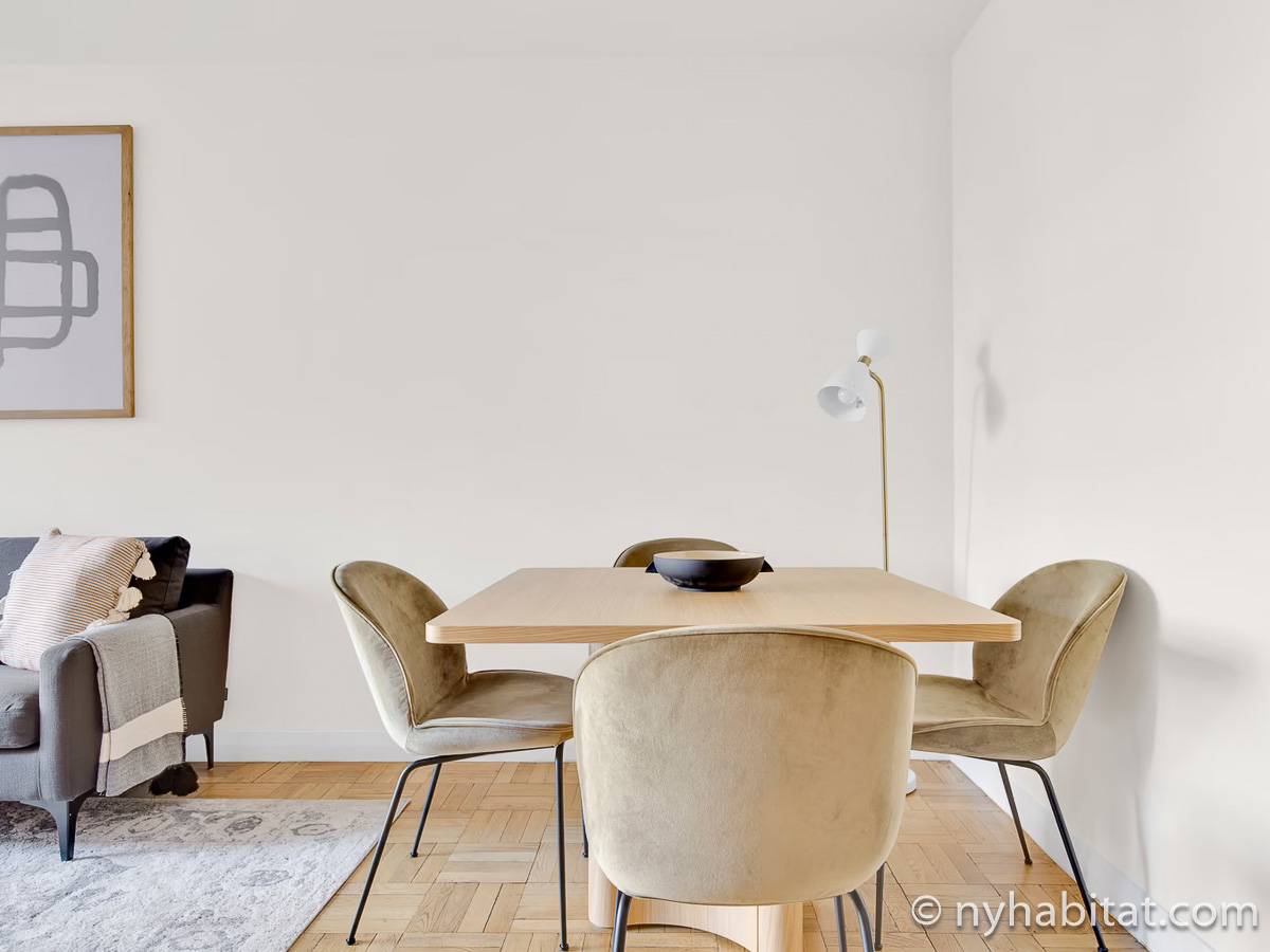 Wohnzimmer - Photo 4 von 7 Wohnzimmer - Photo 4 von 7