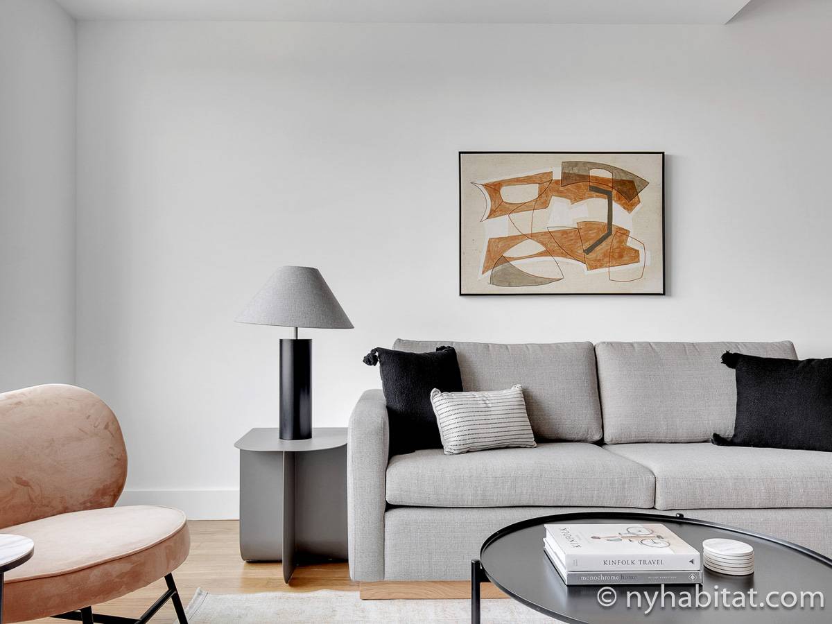 Living room - Photo 2 of 4 Living room - Photo 2 of 4