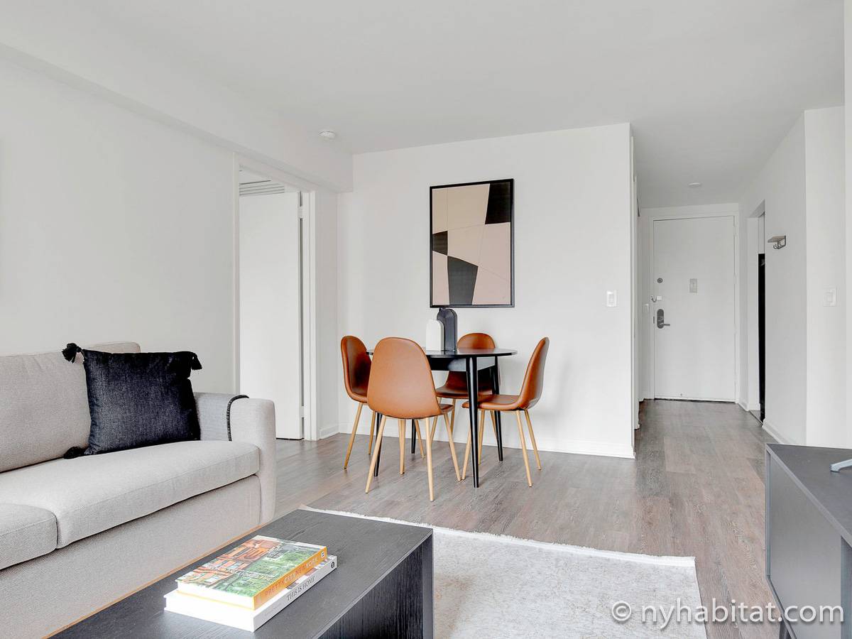 Living room - Photo 4 of 4 Living room - Photo 4 of 4