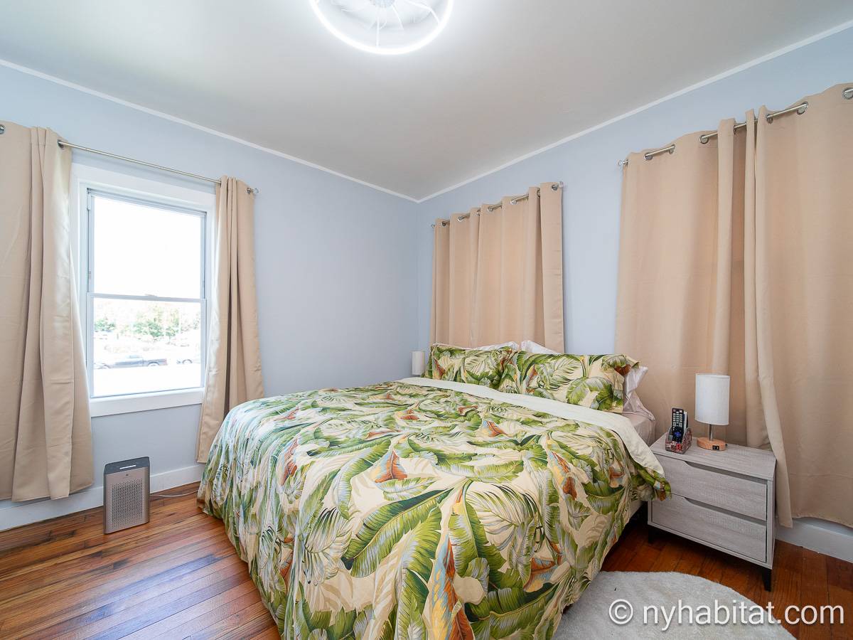 Bedroom 1 - Photo 2 of 6