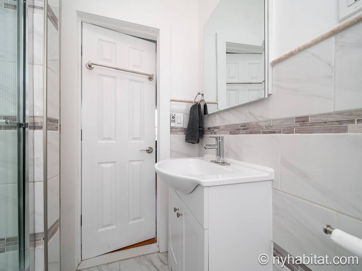 Bathroom - Photo 2 of 3