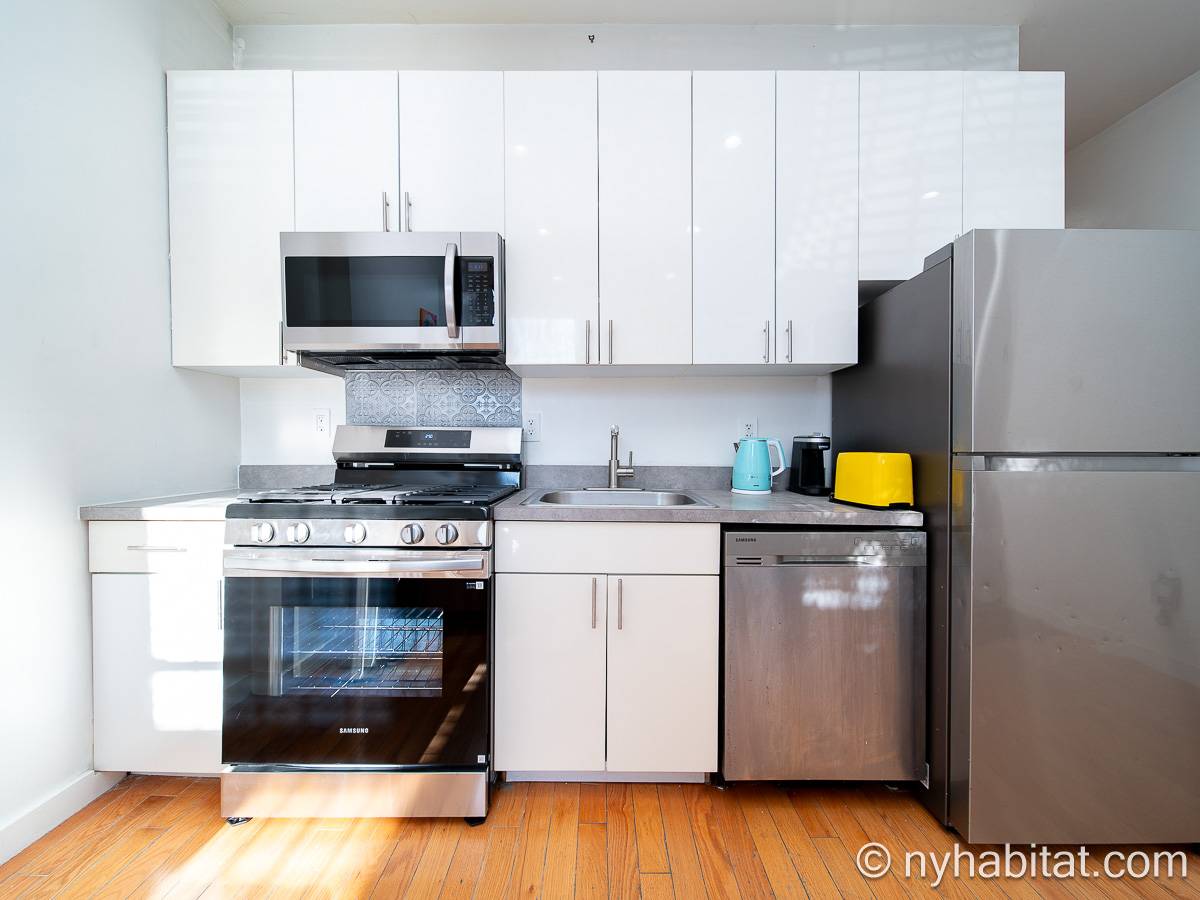 Kitchen - Photo 1 of 2