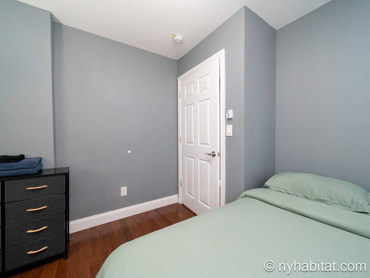 Bedroom 3 - Photo 4 of 4