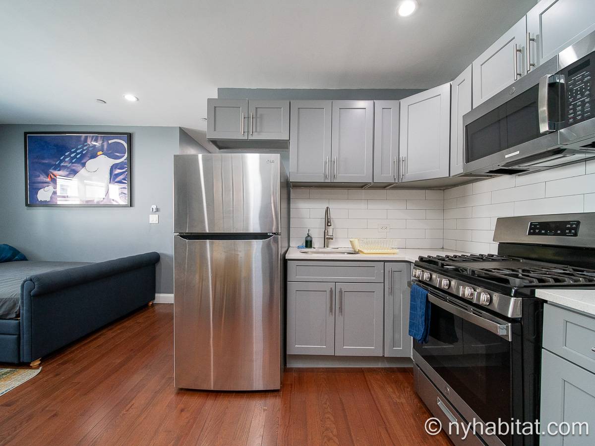 Kitchen - Photo 2 of 3