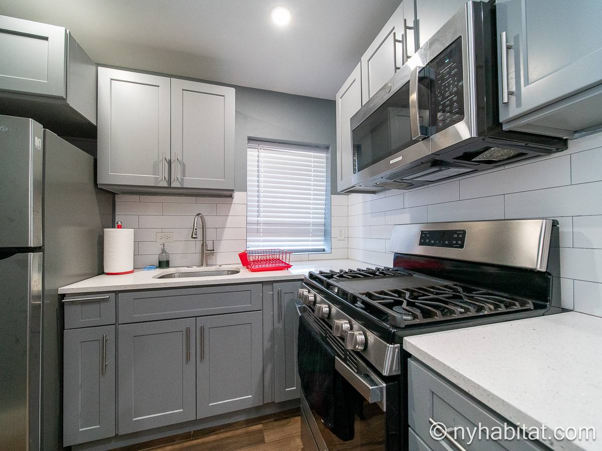 Kitchen - Photo 2 of 3