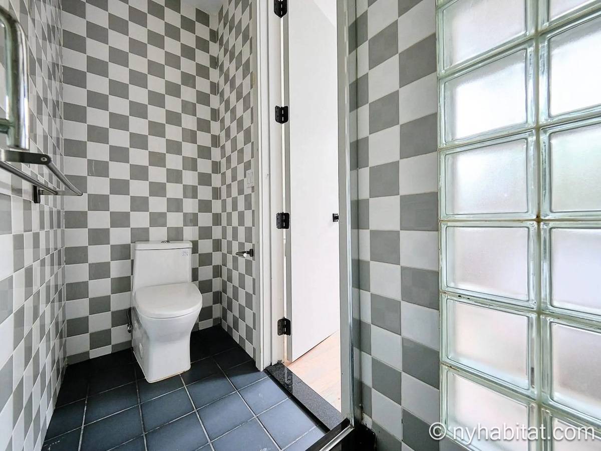 Badezimmer 2 - Photo 2 von 2