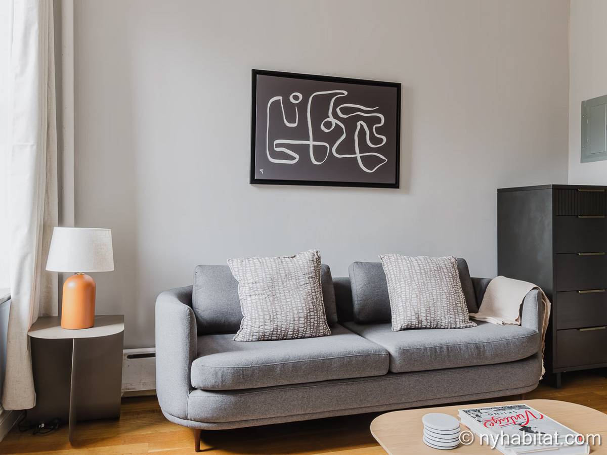 Living room - Photo 2 of 5