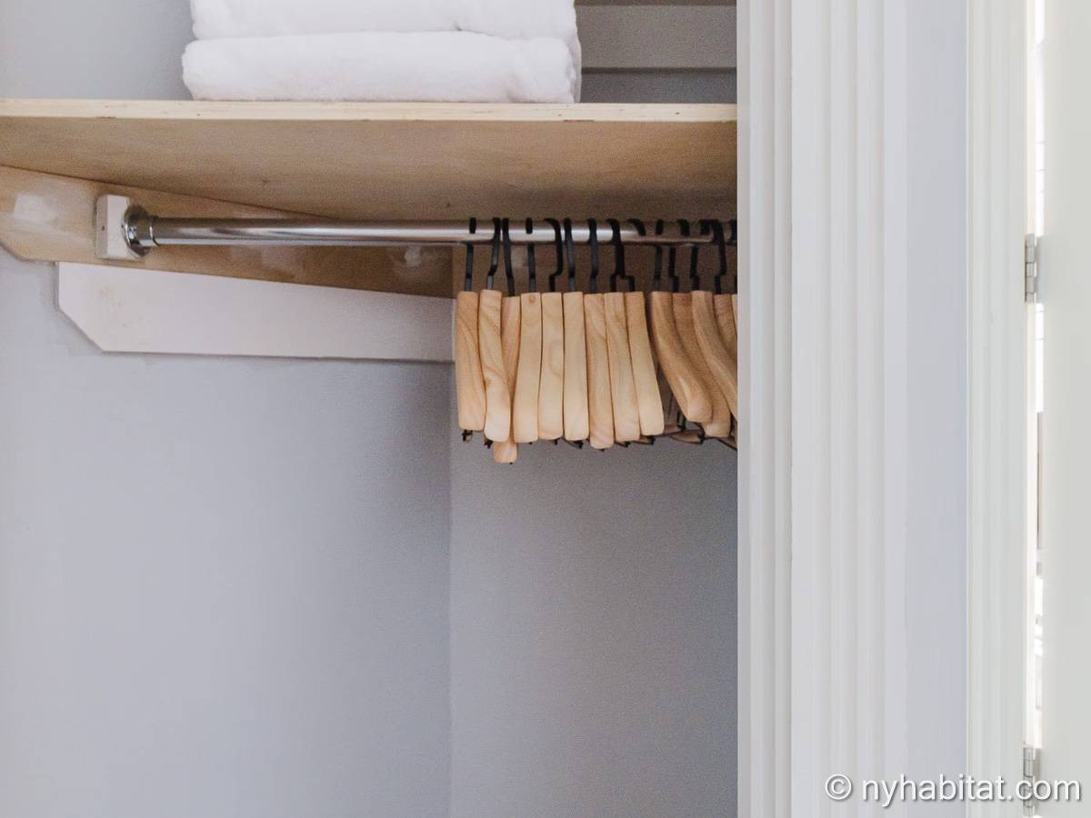 Bedroom - Photo 2 of 2