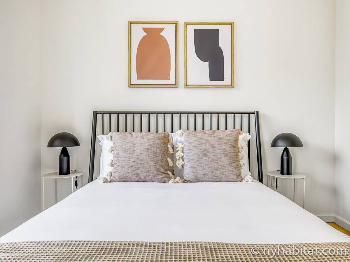 Schlafzimmer - Photo 2 von 3