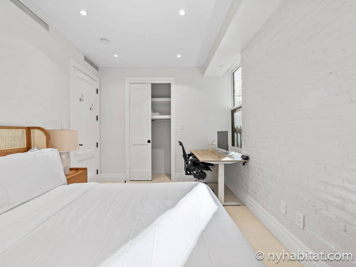 Schlafzimmer 1 - Photo 4 von 5