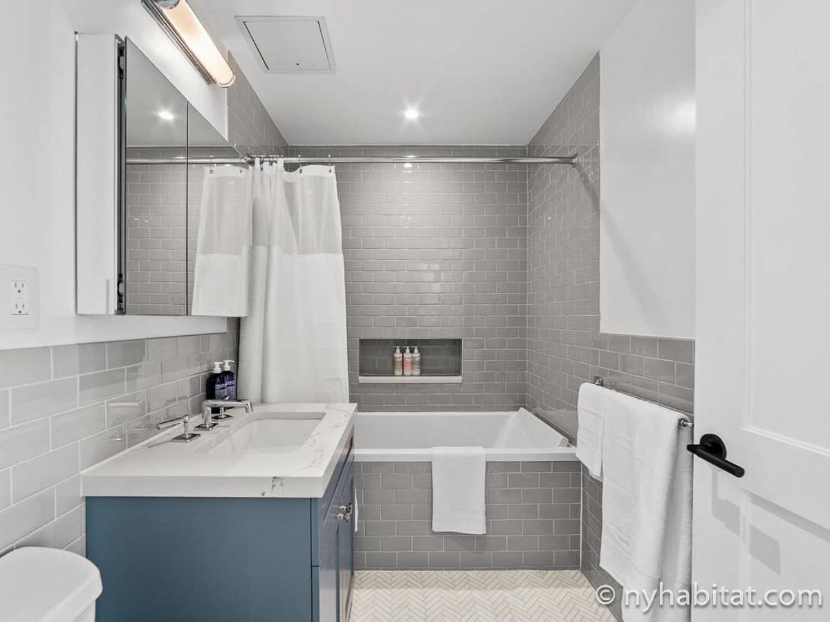 Badezimmer 2 - Photo 3 von 3