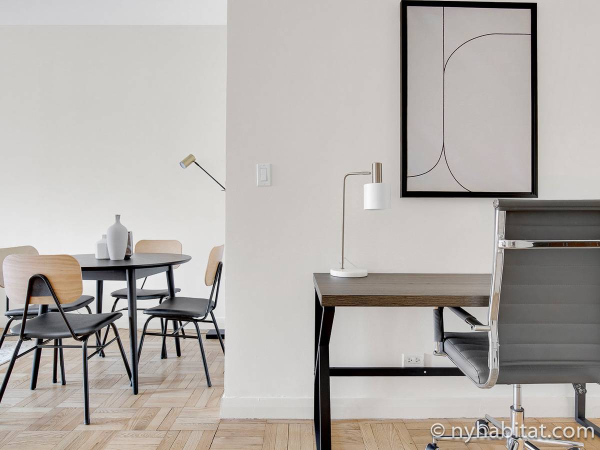 Wohnzimmer - Photo 5 von 6 Wohnzimmer - Photo 5 von 6