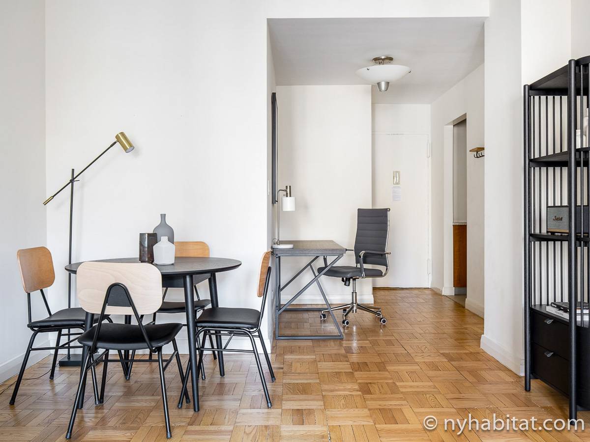 Andere - Photo 1 von 2 Andere - Photo 1 von 2