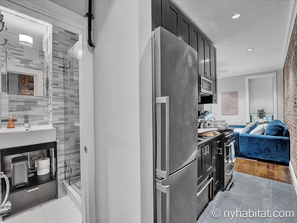 Kitchen - Photo 5 of 5