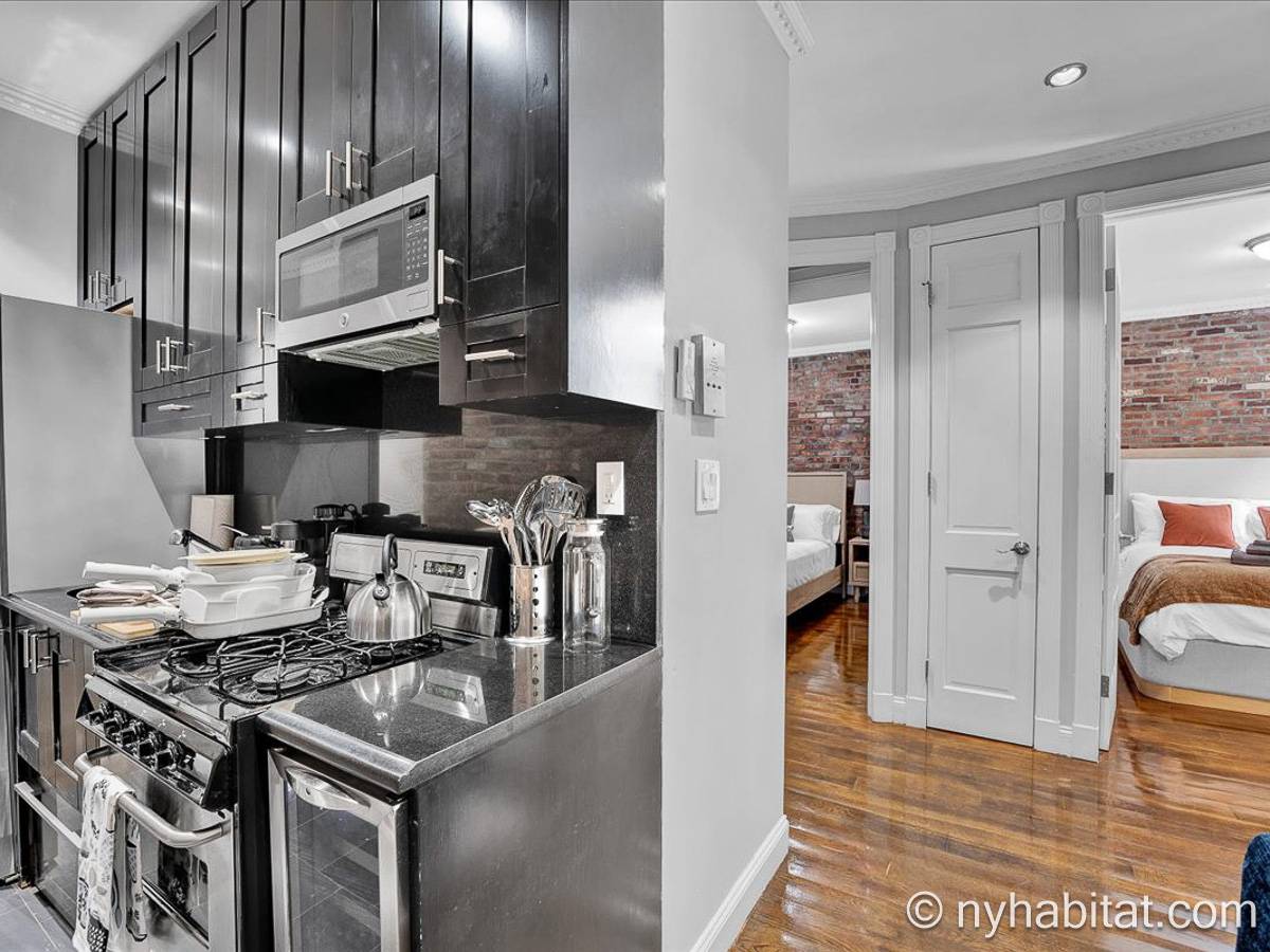 Kitchen - Photo 2 of 5